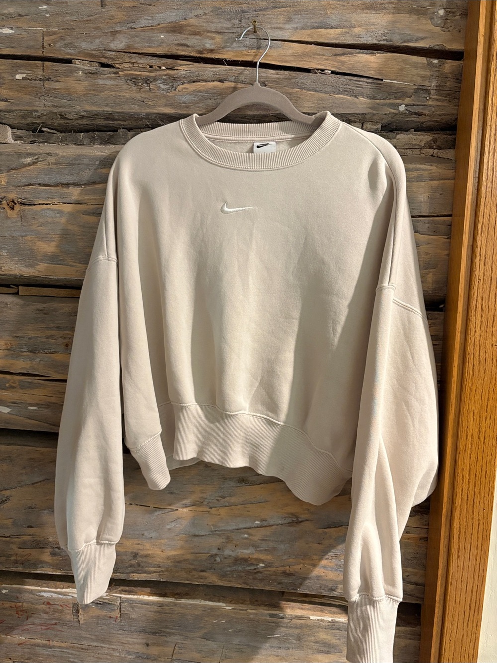 Nike Women's Beige Cropped Crewneck Sweatshirt